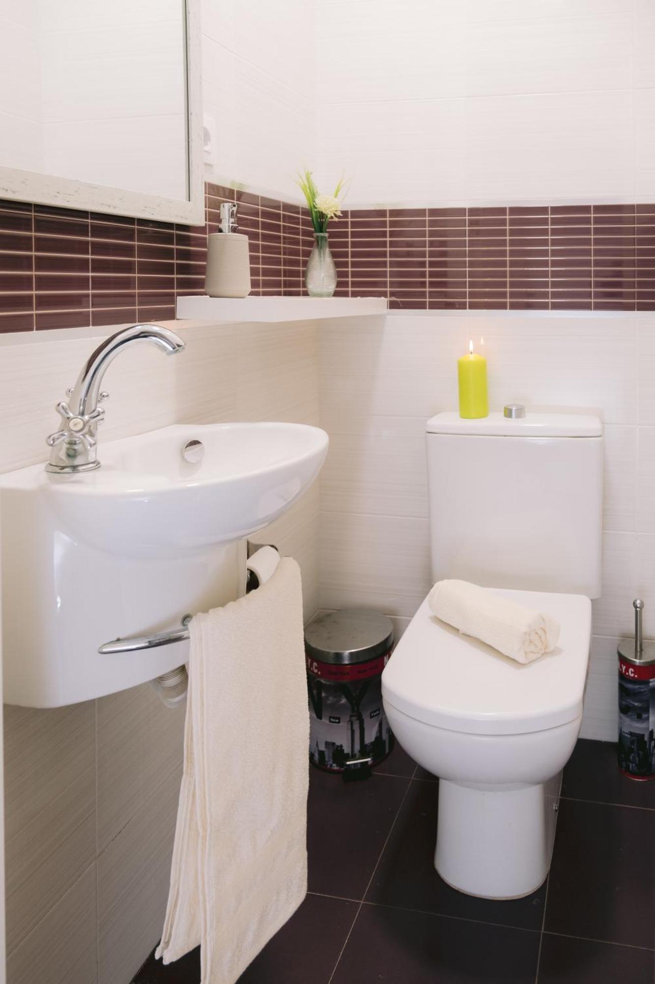 Piso Compartido Delyrent, Reja Otel Jaén Dış mekan fotoğraf