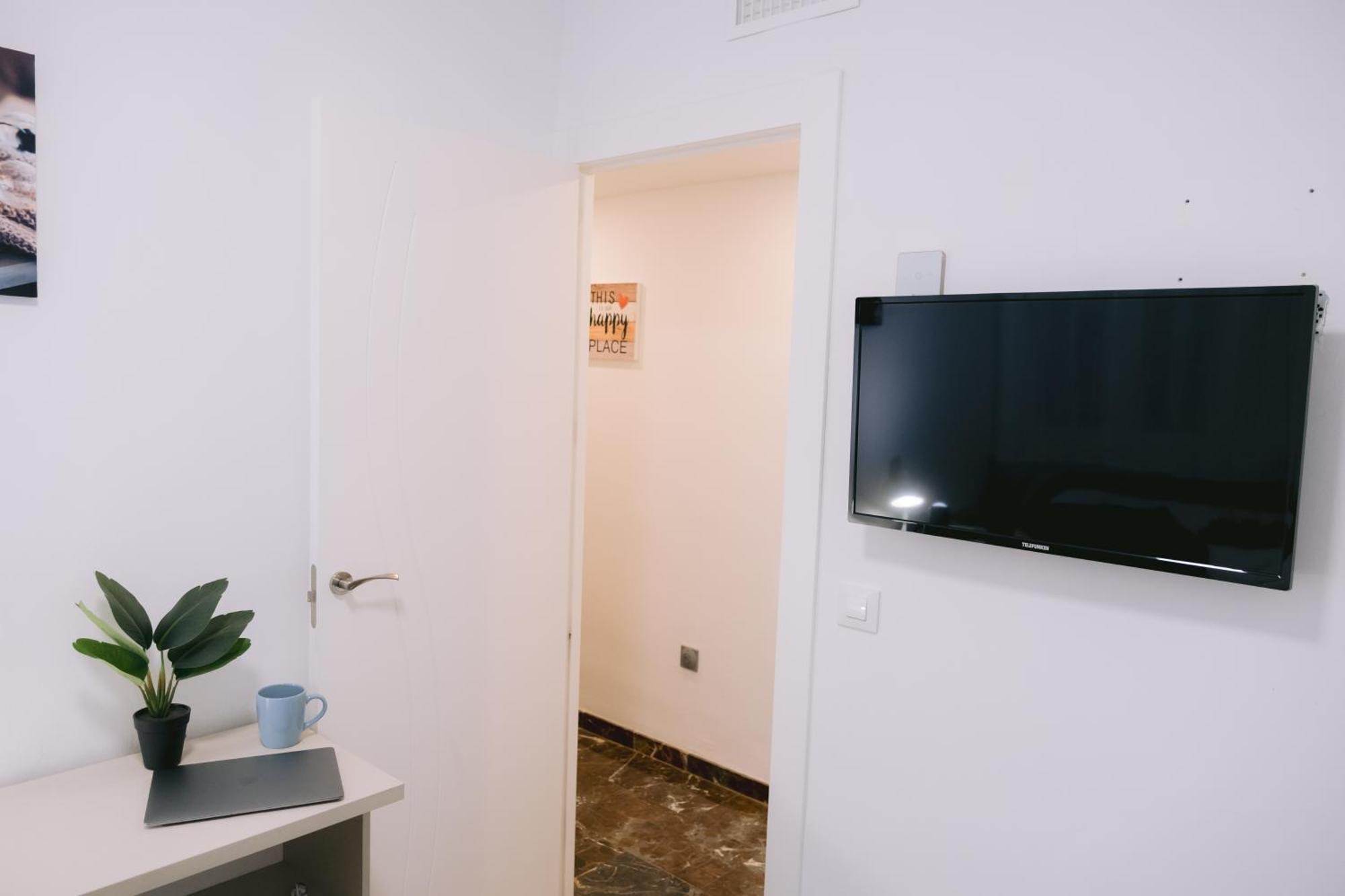 Piso Compartido Delyrent, Reja Otel Jaén Dış mekan fotoğraf