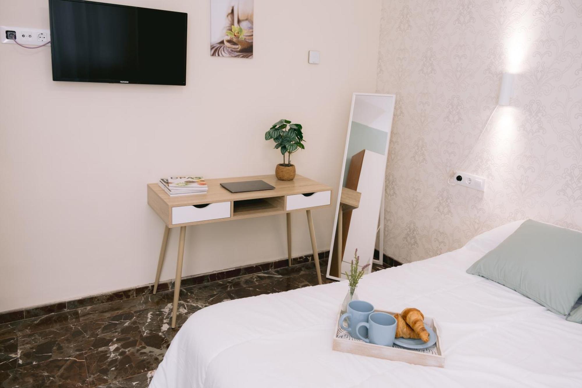 Piso Compartido Delyrent, Reja Otel Jaén Dış mekan fotoğraf